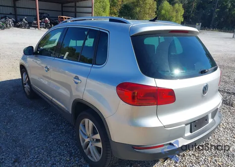 2012 Volkswagen Tiguan Se z USA, uszkodzony, nr VIN WVGAV7AX4CW529197